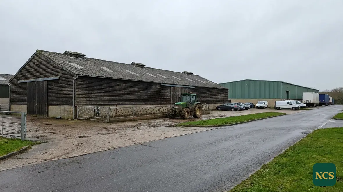Barn Painters Wiltshire on a Wiltshire building