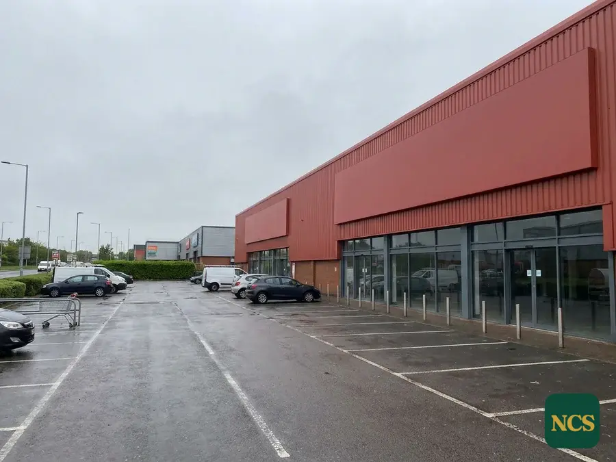 Industrial cladding spraying