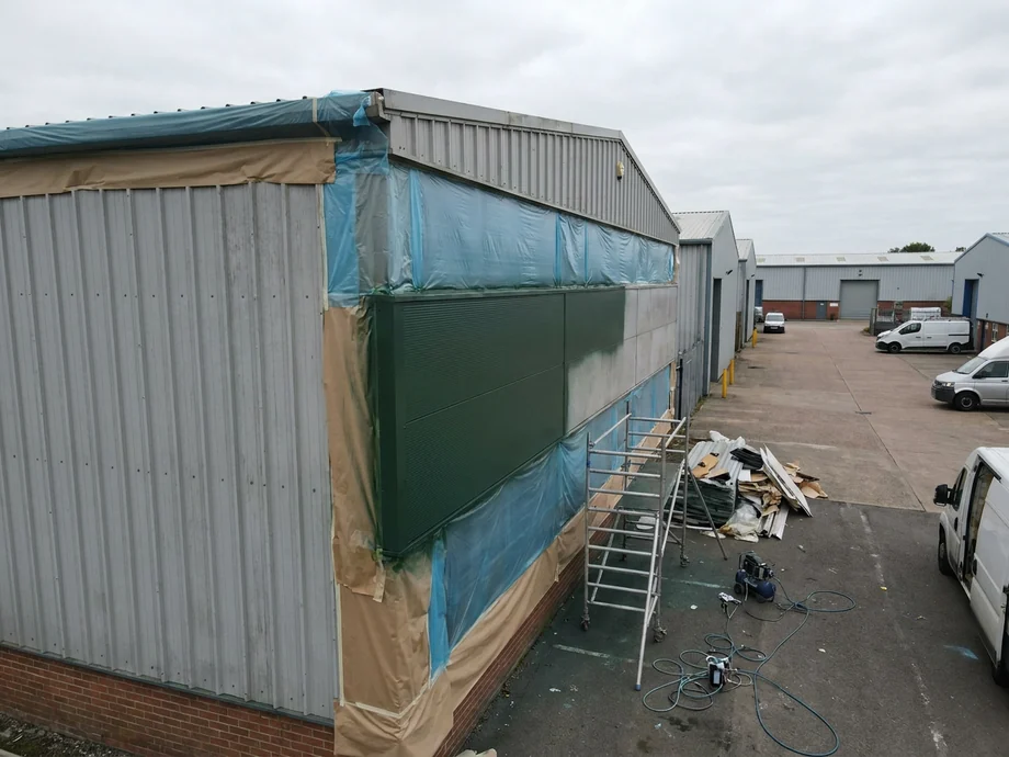 How commercial cladding spraying is planned