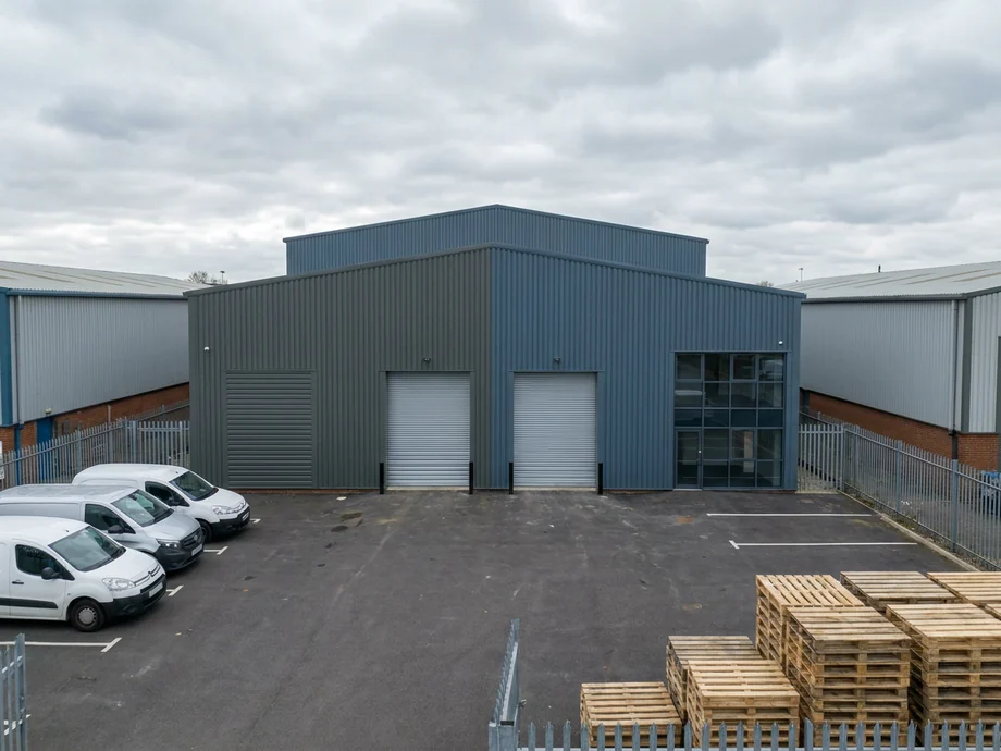 How long does commercial cladding spraying take?